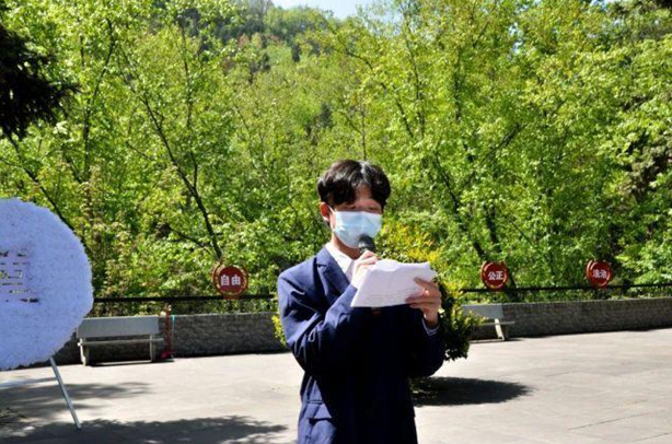 信息工程系“緬懷革命先烈、傳承紅色基因、爭(zhēng)做報(bào)國(guó)青年”黨史學(xué)習(xí)教育團(tuán)日活動(dòng)