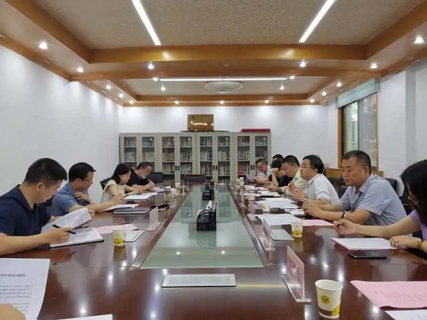 畢節(jié)工業(yè)職業(yè)技術(shù)學(xué)院到省能源局 匯報工作