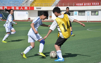 第二屆校園足球聯(lián)賽正式開賽！