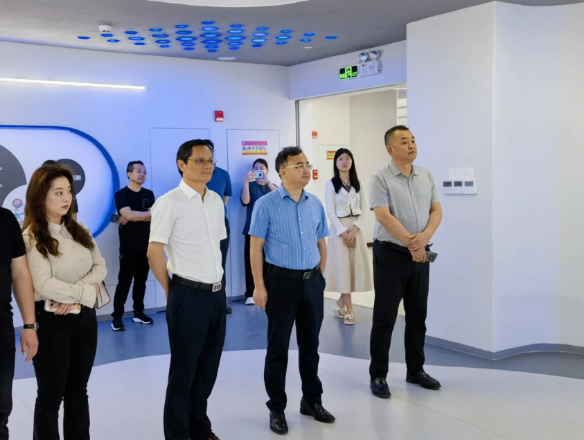 李涌、邱國援率隊到廣東省企業(yè)、院校考察學習