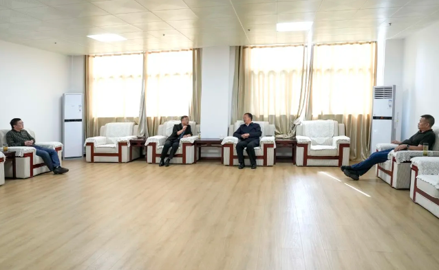 畢節(jié)市政協(xié)副主席、民盟畢節(jié)市委主委劉祖榮赴我院調(diào)研